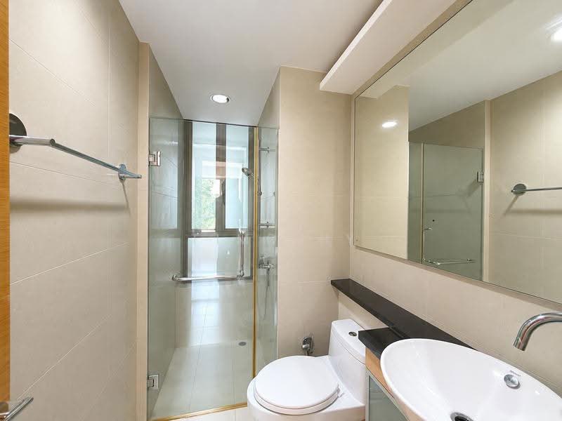 Casa Merah, 56 Tanah Merah Kechil Avenue, Bedok / Upper East Coast, 3 Bedrooms, 1,227 sqft, Condominium For Sale, by Timothy Choo Jun Hong, 500257337 - Bathroom - PropertyGuru.com.sg