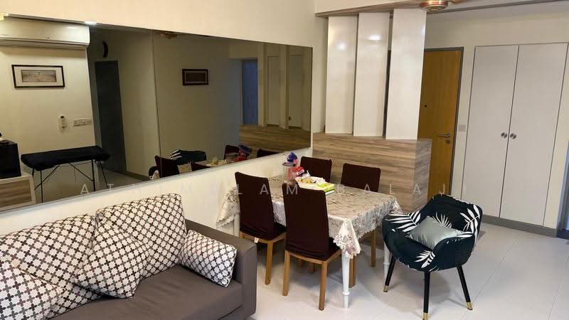 86 Dawson Road, 86 Dawson Road, Alexandra / Commonwealth, 3 Bedrooms, 893 sqft, HDB Flat For Sale, by Athimulam BALAJI, 500257338 - Living Room - PropertyGuru.com.sg