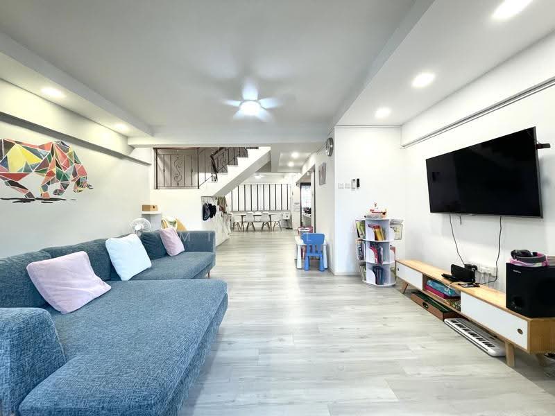 354 Bukit Batok Street 31, 354 Bukit Batok Street 31, Dairy Farm / Bukit Panjang / Choa Chu Kang, 3 Bedrooms, 1,593 sqft, HDB Flat For Sale, by Michelle Lee, 500257343 - Living Room - PropertyGuru.com.sg