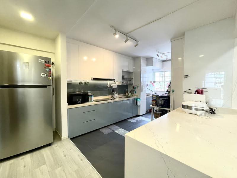 354 Bukit Batok Street 31, 354 Bukit Batok Street 31, Dairy Farm / Bukit Panjang / Choa Chu Kang, 3 Bedrooms, 1,593 sqft, HDB Flat For Sale, by Michelle Lee, 500257343 - Kitchen - PropertyGuru.com.sg