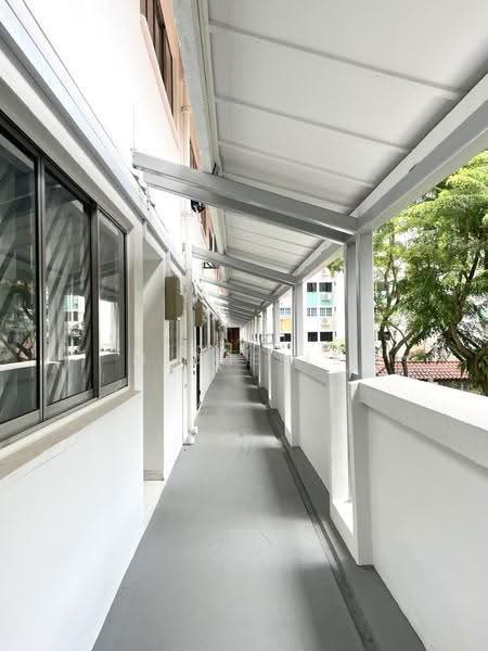 354 Bukit Batok Street 31, 354 Bukit Batok Street 31, Dairy Farm / Bukit Panjang / Choa Chu Kang, 3 Bedrooms, 1,593 sqft, HDB Flat For Sale, by Michelle Lee, 500257343 - Corridor - PropertyGuru.com.sg