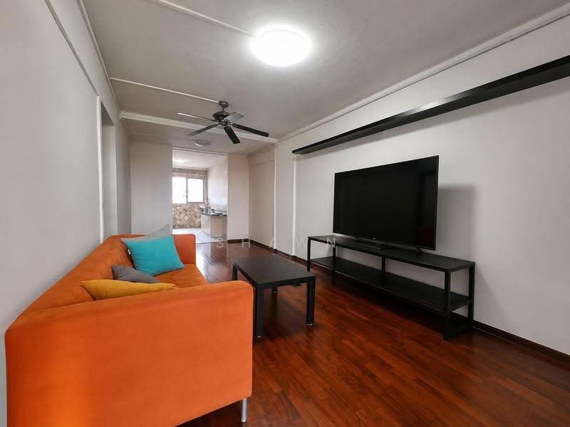 602 Ang Mo Kio Avenue 5, 602 Ang Mo Kio Avenue 5, Ang Mo Kio / Bishan / Thomson, 2 Bedrooms, 721 sqft, HDB Flat For Sale, by Shawn Wong, 500257361 - Living Room - PropertyGuru.com.sg