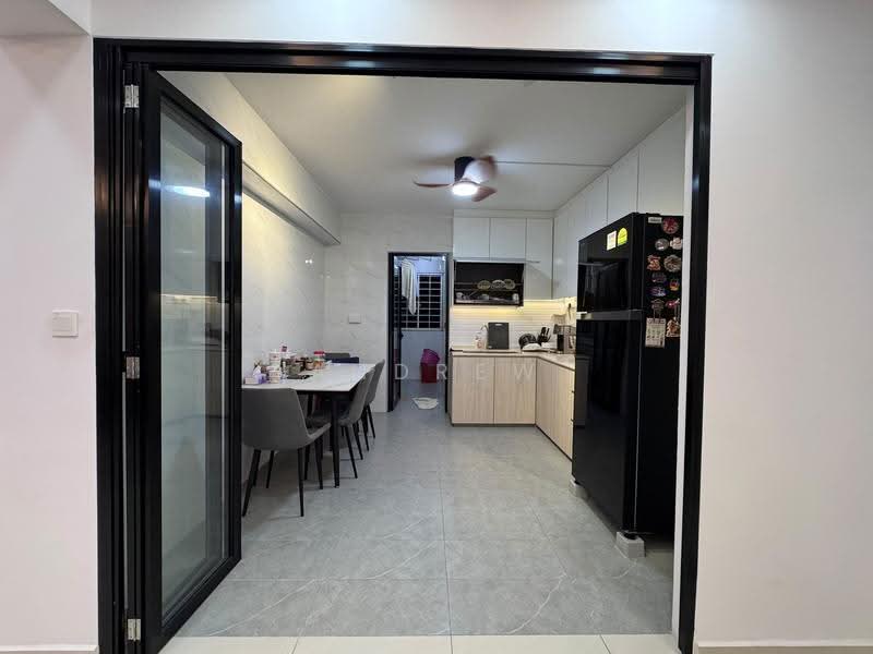 42 Circuit Road, 42 Circuit Road, Macpherson / Potong Pasir, 3 Bedrooms, 1,141 sqft, HDB Flat For Sale, by Andrew Yek, 500257365 - Kitchen - PropertyGuru.com.sg