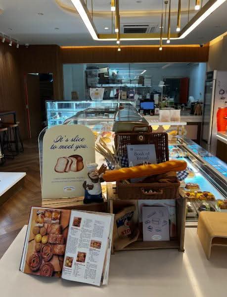 Prime Tiong Bahru Ground Floor Shophouse Space, 55 Tiong Bahru Road, Alexandra / Commonwealth, 1,500 sqft, Shop / Shophouse For Rent, by Junhan Wu, 500257366 - Interior - CommercialGuru.com.sg