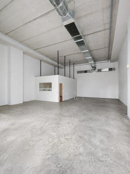 Polaris @ Woodlands, 101 Woodlands Avenue 12, Admiralty / Woodlands, 1,733 sqft, Factory / Workshop (B2) For Sale, by K Naga Gowthami(Naga), 500257370 - Interior - CommercialGuru.com.sg