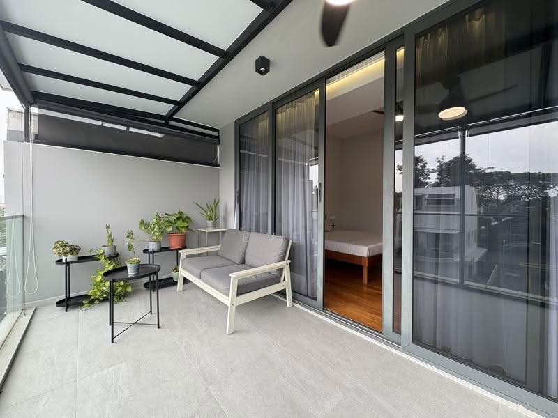 Sembawang Hills Estate, Casuarina Road, Ang Mo Kio / Bishan / Thomson, 5 Bedrooms, 3,800 sqft, Corner Terrace For Sale, by Eve Tang, 500257371 - Bedroom - PropertyGuru.com.sg