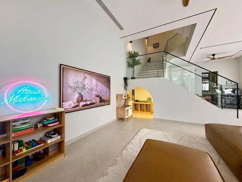 Sembawang Hills Estate, Casuarina Road, Ang Mo Kio / Bishan / Thomson, 5 Bedrooms, 3,800 sqft, Corner Terrace For Sale, by Eve Tang, 500257371 - Interior - PropertyGuru.com.sg