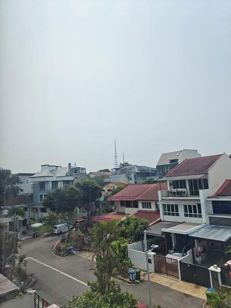 Mandarin Park, Chun Tin Road, Clementi Park / Upper Bukit Timah, 6 Bedrooms, 4,500 sqft, Terraced House For Sale, by Feona Koh, 500257372 - Exterior - PropertyGuru.com.sg