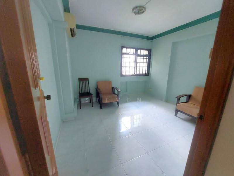 160 Jalan Teck Whye, 160 Jalan Teck Whye, Dairy Farm / Bukit Panjang / Choa Chu Kang, Room Rental, 120 sqft, HDB Flat For Rent, by Steven Choo, 500257377 - Living Room - PropertyGuru.com.sg