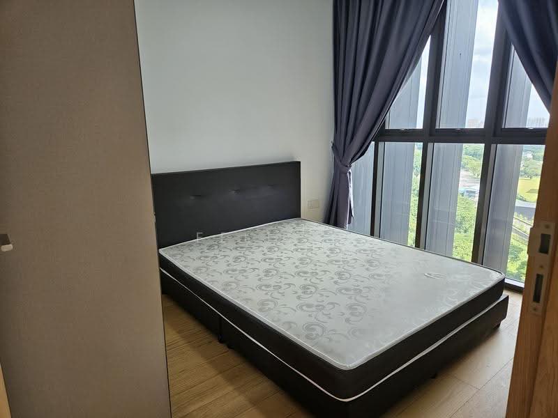 Midwood, 8 Hillview Rise, Dairy Farm / Bukit Panjang / Choa Chu Kang, 2 Bedrooms, 689 sqft, Condominium For Sale, by Felicia Chiong, 500257378 - Master - PropertyGuru.com.sg