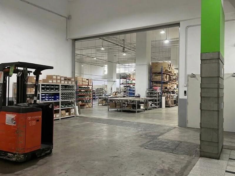 West Park BizCentral, 20 Pioneer Crescent, Boon Lay / Jurong / Tuas, 15,995 sqft, Factory / Workshop (B2) For Rent, by Watson Poh, 500257381 - Interior - CommercialGuru.com.sg