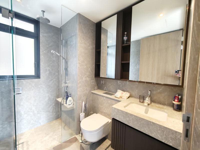 KI Residences At Brookvale, 16 Brookvale Drive, Clementi Park / Upper Bukit Timah, 3 Bedrooms, 1,173 sqft, Condominium For Sale, by EK Enoch Kevin Lea, 500257383 - Bathroom - PropertyGuru.com.sg