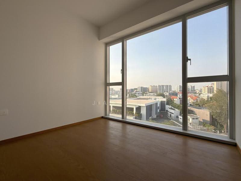 Grand Dunman, 18 Dunman Road, East Coast / Marine Parade, 2 Bedrooms, 721 sqft, Condominium For Sale, by Jason Lim, 500257386 - Bedroom Unblock View - PropertyGuru.com.sg