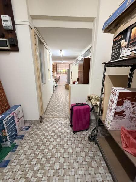 Serangoon Garden Estate, Hougang / Punggol / Sengkang, 3 Bedrooms, 2,200 sqft, Semi-Detached House For Sale, by Joshua Tech, 500257387 - Corridor - PropertyGuru.com.sg