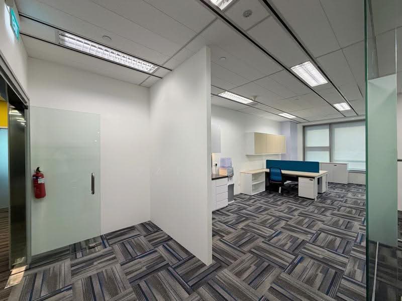 The Heeren, 260 Orchard Road, Orchard / River Valley, 723 sqft, Office For Rent, by Patrick Ong 王鹏若(安仔), 500257394 - Interior - CommercialGuru.com.sg