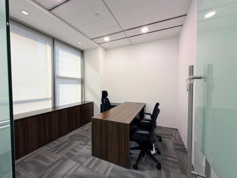 The Heeren, 260 Orchard Road, Orchard / River Valley, 723 sqft, Office For Rent, by Patrick Ong 王鹏若(安仔), 500257394 - Interior - CommercialGuru.com.sg