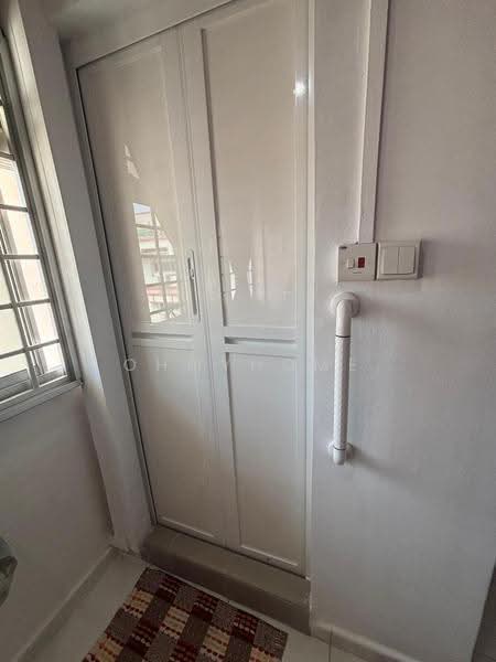 318 Tampines Street 33, 318 Tampines Street 33, Pasir Ris / Tampines, 3 Bedrooms, 1,399 sqft, HDB Flat For Sale, by BEN CHEE, 500257399 - Entrance - PropertyGuru.com.sg