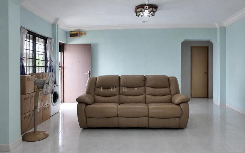 360 Yung An Road, 360 Yung An Road, Boon Lay / Jurong / Tuas, 3 Bedrooms, 1,141 sqft, HDB Flat For Sale, by Toby Aw, 500257411 - Living Room - PropertyGuru.com.sg