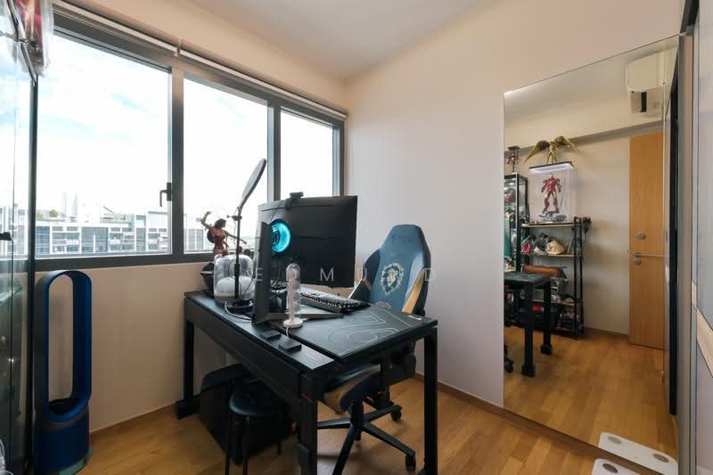 Twin VEW, 93 West Coast Vale, Buona Vista / West Coast / Clementi New Town, 2 Bedrooms, 710 sqft, Condominium For Sale, by Edmund Lim, 500257425 - Study - PropertyGuru.com.sg