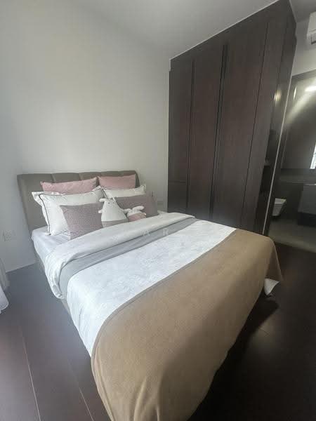 Midtown Modern, 16 Tan Quee Lan Street, Beach Road / Bugis / Rochor, 3 Bedrooms, 1,066 sqft, Condominium For Sale, by Mark Teo, 500257427 - Bedroom - PropertyGuru.com.sg