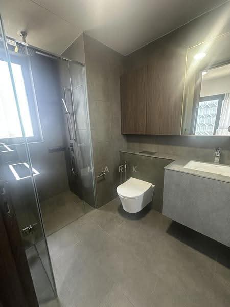 Midtown Modern, 16 Tan Quee Lan Street, Beach Road / Bugis / Rochor, 3 Bedrooms, 1,066 sqft, Condominium For Sale, by Mark Teo, 500257427 - Bathroom - PropertyGuru.com.sg