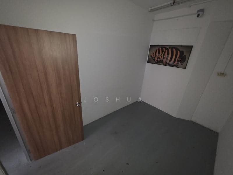 Blk 634 Veerasamy Road, Blk 634 Veerasamy Road, Farrer Park / Serangoon Rd, 550 sqft, Shop / Shophouse For Rent, by Joshua Boon, 500257429 - Interior - CommercialGuru.com.sg
