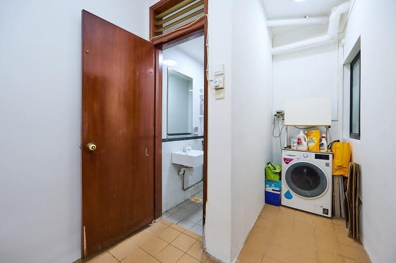 Chiltern Park, 133 Serangoon Avenue 3, Hougang / Punggol / Sengkang, 2 Bedrooms, 1,302 sqft, Condominium For Sale, by Lucius Chua, 500257430 - Interior - PropertyGuru.com.sg