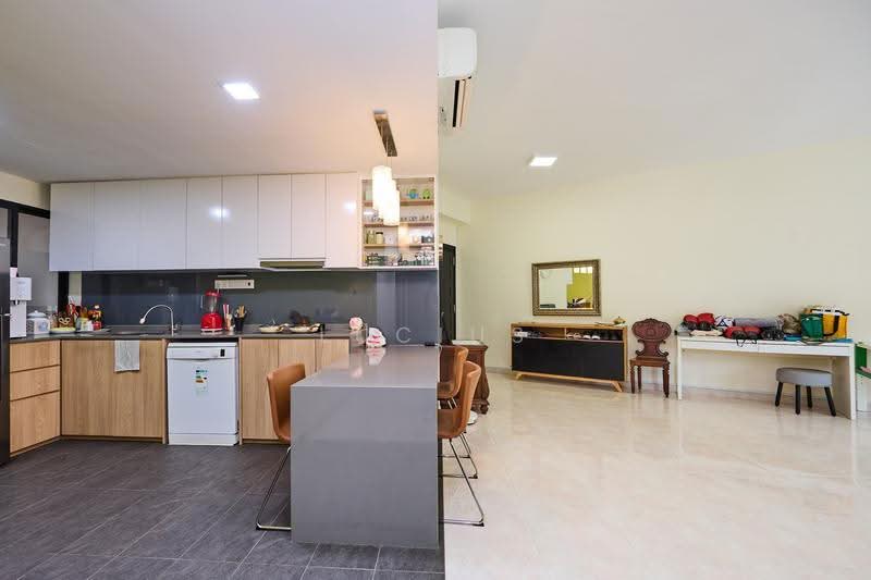 Chiltern Park, 133 Serangoon Avenue 3, Hougang / Punggol / Sengkang, 2 Bedrooms, 1,302 sqft, Condominium For Sale, by Lucius Chua, 500257430 - Kitchen - PropertyGuru.com.sg