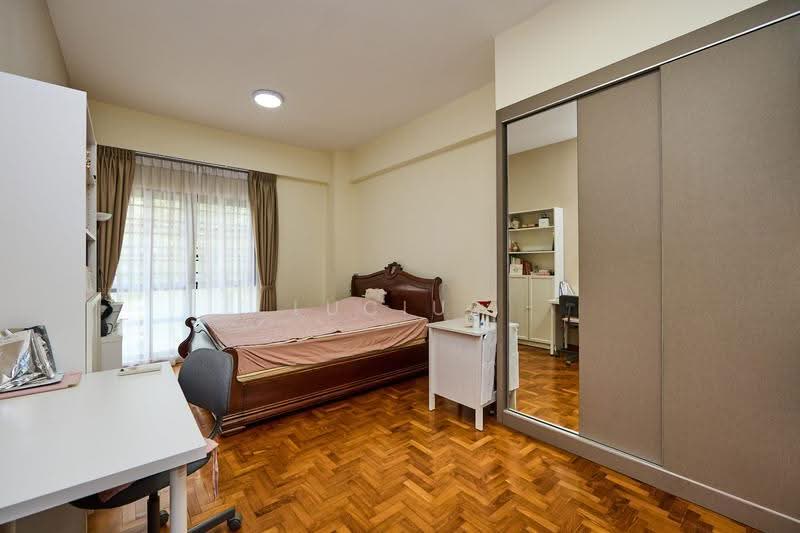 Chiltern Park, 133 Serangoon Avenue 3, Hougang / Punggol / Sengkang, 2 Bedrooms, 1,302 sqft, Condominium For Sale, by Lucius Chua, 500257430 - Bedroom - PropertyGuru.com.sg
