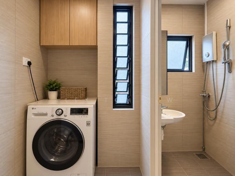 Chapel Court, 27A Sea Avenue, East Coast / Marine Parade, 3 Bedrooms, 807 sqft, Condominium For Sale, by Alex Toh C W, 500257434 - Bathroom - PropertyGuru.com.sg