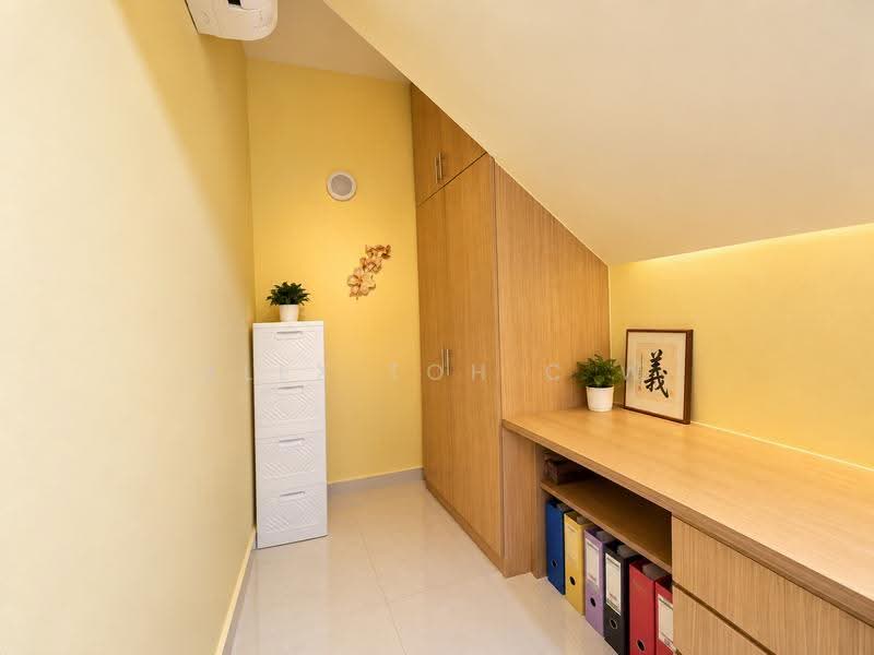 Chapel Court, 27A Sea Avenue, East Coast / Marine Parade, 3 Bedrooms, 807 sqft, Condominium For Sale, by Alex Toh C W, 500257434 - Study - PropertyGuru.com.sg