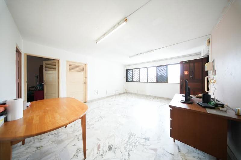 44 Bedok South Road, 44 Bedok South Road, Bedok / Upper East Coast, 3 Bedrooms, 904 sqft, HDB Flat For Sale, by Nigel Neo, 500257436 - Living Room - PropertyGuru.com.sg