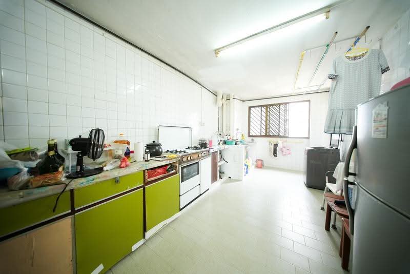 44 Bedok South Road, 44 Bedok South Road, Bedok / Upper East Coast, 3 Bedrooms, 904 sqft, HDB Flat For Sale, by Nigel Neo, 500257436 - Kitchen - PropertyGuru.com.sg