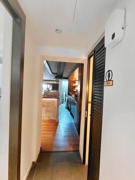 Circular Road, CIRCULAR ROAD, Boat Quay / Raffles Place / Marina, 2,539 sqft, Food & Beverage For Rent, by Tony Liaw, 500257465 - Corridor - CommercialGuru.com.sg