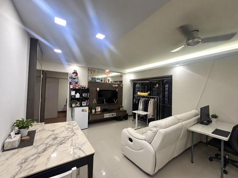 637 Jurong West Street 61, 637 Jurong West Street 61, Boon Lay / Jurong / Tuas, 3 Bedrooms, 968 sqft, HDB Flat For Sale, by Alvin Lim, 500257472 - PropertyGuru.com.sg