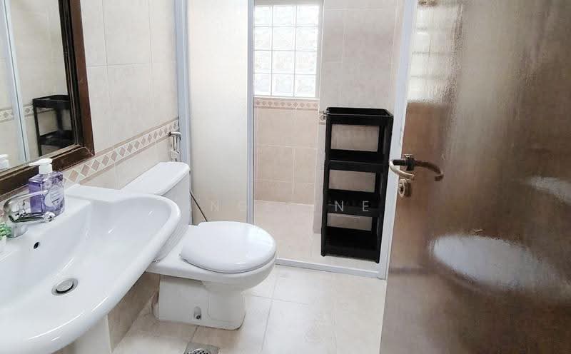 Maple Woods, 985 Bukit Timah Road, Clementi Park / Upper Bukit Timah, Room Rental, 100 sqft, Condominium For Rent, by Angeline Tan (陈慧恩), 500257475 - Bathroom - PropertyGuru.com.sg