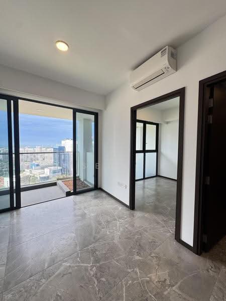 One Pearl Bank, 1 Pearl Bank, Alexandra / Commonwealth, 2 Bedrooms, 700 sqft, Condominium For Sale, by Josephine Goh, 500257487 - View - PropertyGuru.com.sg