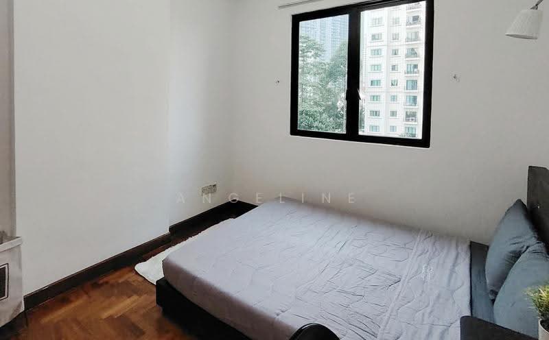 The Anchorage, 370 Alexandra Road, Alexandra / Commonwealth, Room Rental, 100 sqft, Condominium For Rent, by Angeline Tan (陈慧恩）, 500257492 - Bedroom - PropertyGuru.com.sg