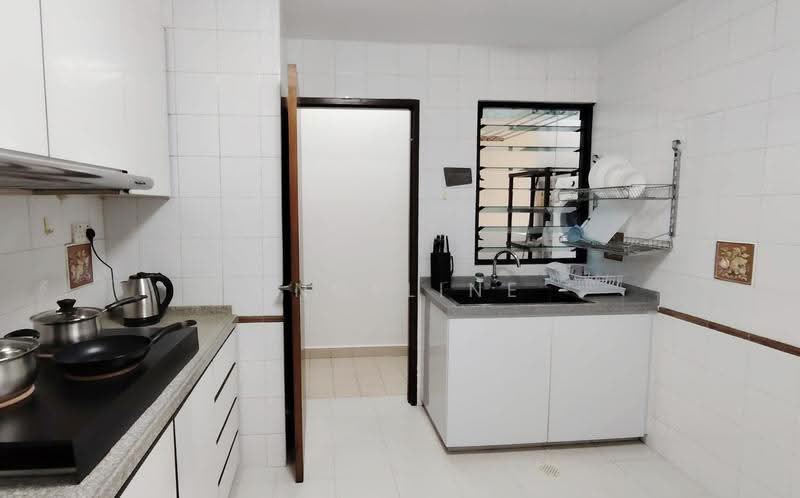 The Anchorage, 370 Alexandra Road, Alexandra / Commonwealth, Room Rental, 100 sqft, Condominium For Rent, by Angeline Tan (陈慧恩）, 500257492 - Kitchen - PropertyGuru.com.sg