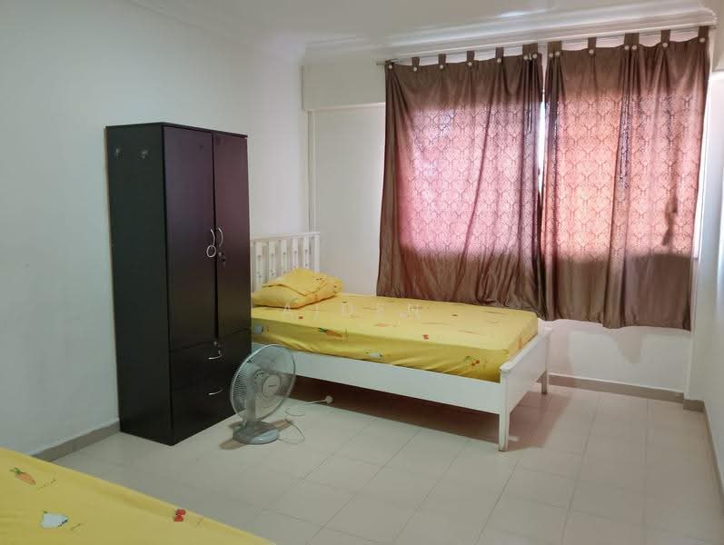 450 Jurong West Street 42, 450 Jurong West Street 42, Boon Lay / Jurong / Tuas, Room Rental, 100 sqft, HDB Flat For Rent, by Aiden Chong, 500257502 - Bedroom - PropertyGuru.com.sg