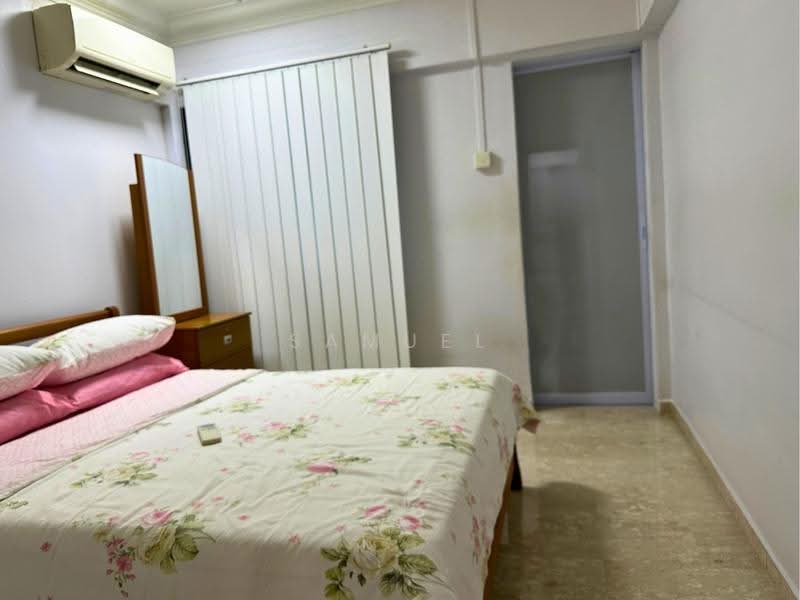 219 Ang Mo Kio Avenue 1, 219 Ang Mo Kio Avenue 1, Ang Mo Kio / Bishan / Thomson, 2 Bedrooms, 721 sqft, HDB Flat For Sale, by Samuel Chau, 500257509 - Bedroom - PropertyGuru.com.sg