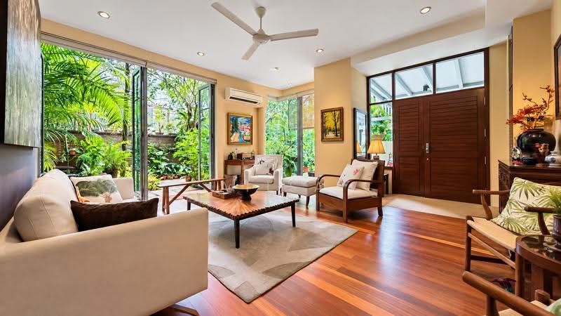 Jalan Kembangan, Eunos / Geylang / Paya Lebar, 5 Bedrooms, 3,132 sqft, Semi-Detached House For Sale, by Ailsa Ang, 500257513 - Living Room - PropertyGuru.com.sg