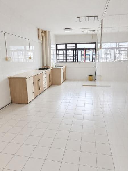 601 Clementi West Street 1, 601 Clementi West Street 1, Buona Vista / West Coast / Clementi New Town, 3 Bedrooms, 990 sqft, HDB Flat For Sale, by Glenn Lau 刘祖成, 500257518 - Kitchen - PropertyGuru.com.sg