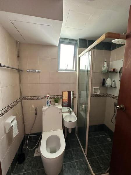 Aquarius By The Park, 17 Bedok Reservoir View, Bedok / Upper East Coast, Room Rental, 130 sqft, Condominium For Rent, by Tan Teck Hong, 500257520 - PropertyGuru.com.sg