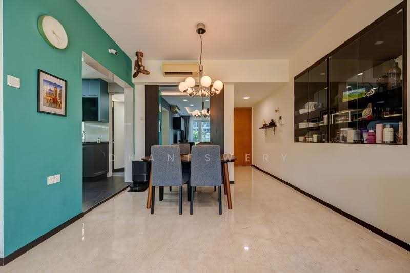 Edelweiss Park Condo, 80 Flora Road, Changi Airport / Changi Village, 3 Bedrooms, 1,282 sqft, Condominium For Sale, by Dhaneswery (Dhanes), 500257522 - Dining Room - PropertyGuru.com.sg