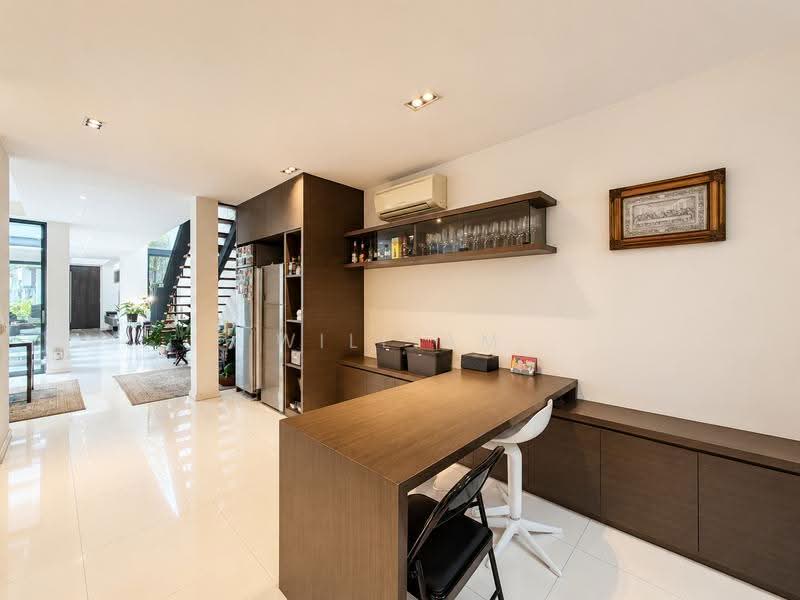 Freehold Corner-Terrace within 1KM to Nex, Maris Stella & PLMGS, Freehold Corner-Terrace / Bartley / Jln Rindu / Serangoon /, Hougang / Punggol / Sengkang, 6 Bedrooms, 5,500 sqft, Corner Terrace For Sale, by William Hong, 500257527 - Interior - PropertyGuru.com.sg