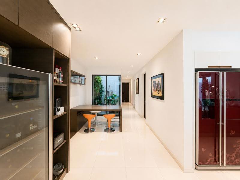 Freehold Corner-Terrace within 1KM to Nex, Maris Stella & PLMGS, Freehold Corner-Terrace / Bartley / Jln Rindu / Serangoon /, Hougang / Punggol / Sengkang, 6 Bedrooms, 5,500 sqft, Corner Terrace For Sale, by William Hong, 500257527 - Interior - PropertyGuru.com.sg
