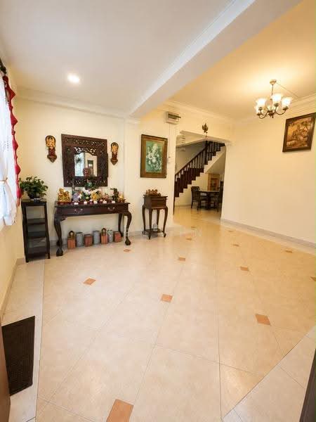 408 Jurong West Street 42, 408 Jurong West Street 42, Boon Lay / Jurong / Tuas, 3 Bedrooms, 1,561 sqft, HDB Flat For Sale, by Kelvin Tan 陈克辉, 500257535 - Living Room - PropertyGuru.com.sg