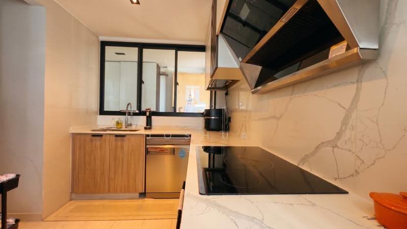 The Santorini, 29 Tampines Street 86, Pasir Ris / Tampines, 5 Bedrooms, 1,369 sqft, Condominium For Rent, by Joshua Ho, 500257543 - Kitchen - PropertyGuru.com.sg