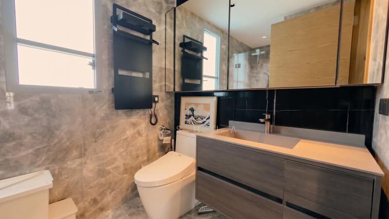 The Santorini, 29 Tampines Street 86, Pasir Ris / Tampines, 5 Bedrooms, 1,369 sqft, Condominium For Rent, by Joshua Ho, 500257543 - Bathroom - PropertyGuru.com.sg